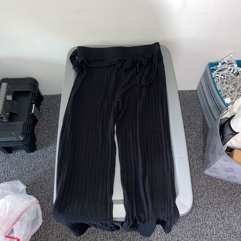 Black Flowy pants with tie around waist